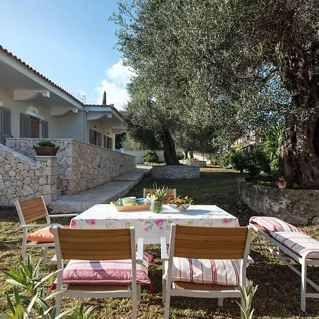 Olive Three-bedroom By Konnect * Kato Korakiana