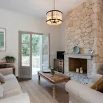 別荘 Olive Three-bedroom By Konnect *