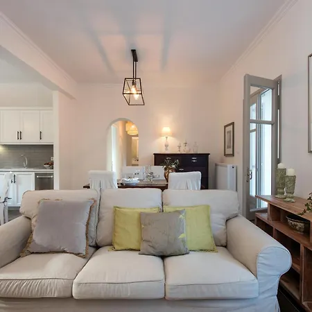 Olive Three-bedroom By Konnect בית נופש
