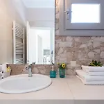 Olive Three-bedroom By Konnect *